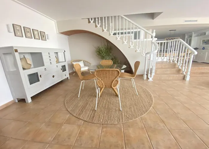 Th29 Deluxe Beachfront In Tamarit