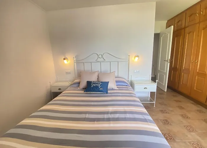 Th29 Deluxe Beachfront In Tamarit ラ・モラ
