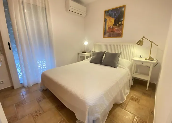 Th29 Deluxe Beachfront In Tamarit ラ・モラ