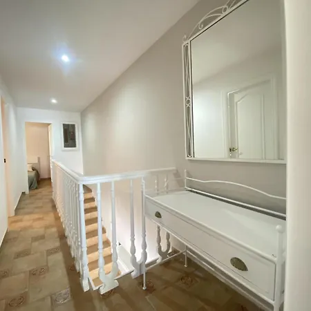 Th29 Deluxe Beachfront In Tamarit *