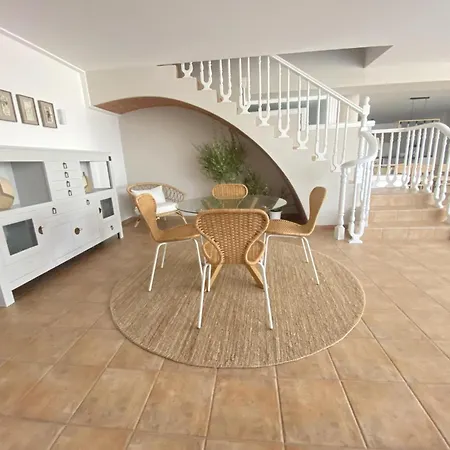 Th29 Deluxe Beachfront In Tamarit